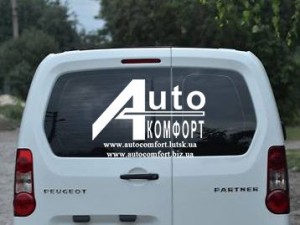   . .  Peugeot Partner 08- - 