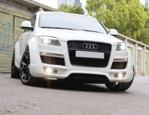     Audi Q7 - 