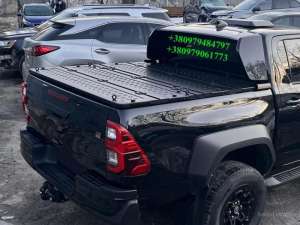     Toyota Hilux GR Sport      - 