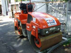    Atlas AW 2600, Terex TV1200 - 