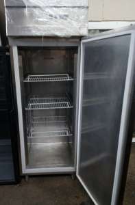   / COOL Cabinet 600. 3  - 