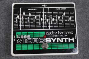    Electro-Harmonix Bass Micro Synthesizer
