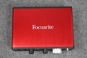    FOCUSRITE Scarlett Solo MK2