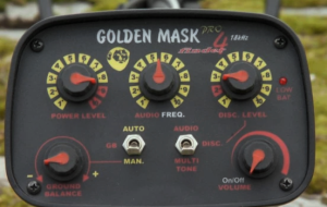    Golden Mask-4 - 