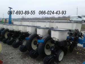    Kinze 3000 - 