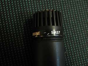    Shure SM-57 - 