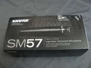    SHURE SM57
