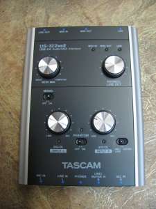    TASCAM US-122 MK2