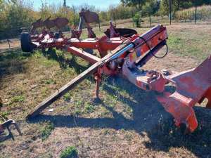   8    Kuhn Challenger 8 ,7 000$ - 