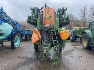   Amazone UX 5200 Super 36. 36 000$ - 