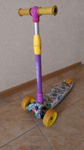   Best Scooter  , 300 . - 