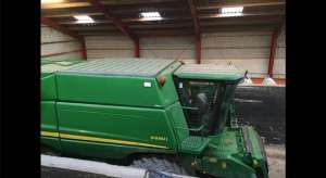   John Deere 690I (  718)