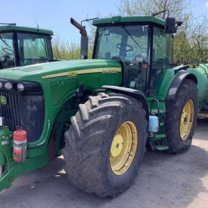   John Deere 8520, 65 000$ - 