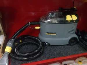   Karcher Puzzi 8/1 C.  - 