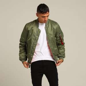   MA-1 Slim Fit Alpha Industries ()