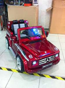   Mercedes AMG G55 RED