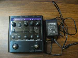   TC-Helicon VoiceTone Synth