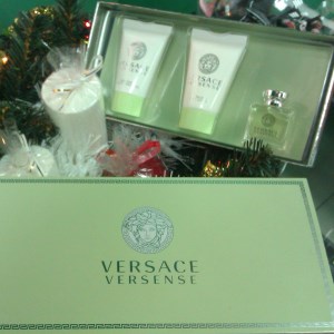   Versace Versense . ((edt 5ml+b/lot 25ml+sh/gel 25ml