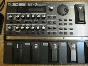  BOSS GT-8 Guitar Effects Processor. - 