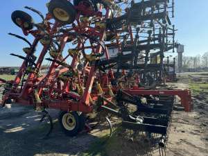  Bourgault 8810 +     Bourgault 6350, 55 000$