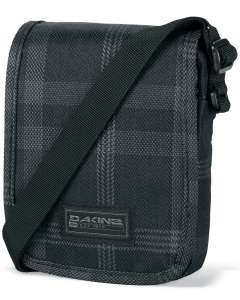  Dakine Passport