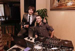  (Dj)   067-749-46-79,    ,  ,   - (Dj) 