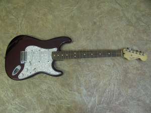  Fender Standard Stratocaster (Mexico 1998)