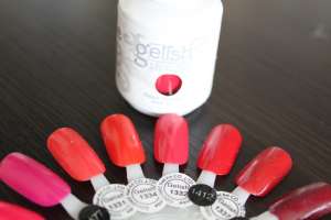 - Gelish 110  - 