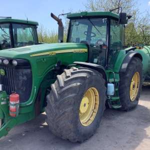  John Deere 8520.ֳ 55 000 $ - 