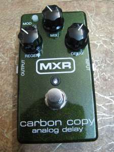  MXR Carbon Copy Analog Delay