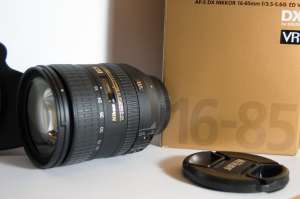  Nikon AF-S DX Nikkor 16-85mm f/3.5-5.6G ED VR - 