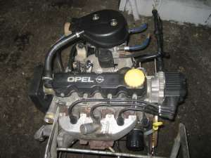  Opel Vectra  1.6 - 