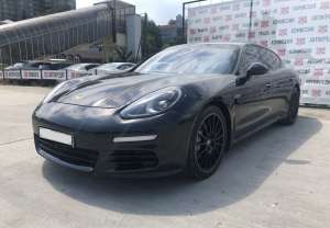  Porsche Panamera 4S, 2013