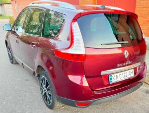  Renault Grand Scenic, 11100 $