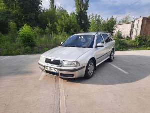  Skoda Octavia Tour, 4800 $