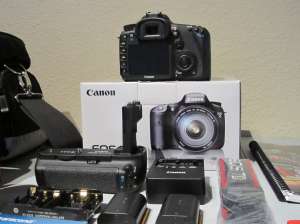 Canon EOS 7D 18    ,  (  / IS 18-55mm ) + 