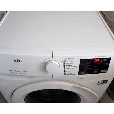  3.   AEG L6FB48FL