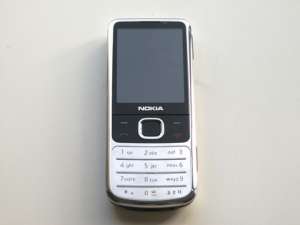 Nokia 6700 Chrome ..