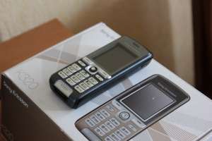 Sony Ericsson k320i      .