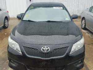 Toyota Camry SE 2.5L  2010    