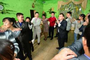 Ведущий и музыка на выпускной, корпоратив, свадьбу, юбилей. Киев