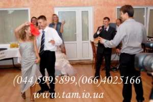 Отмечаем Корпоратив,День рождения,юбилей в Киеве!ведущий,dj,тамада,музыка,аккордеонист. - объявление