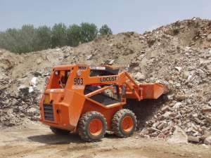 Погрузчик универсальный. Продам погрузчик L903 - оголошення