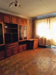 Продам 2-х комн. кв., Павлово Поле, м. Ботанический Сад, О. Яроша