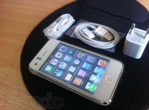 Продам iPhone 4 16gb в НОВОМ состоянии .Доставка.Оригинал.