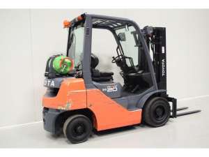 Продам газовый погрузчик Toyota 02-8FGF20 (№676) - объявление