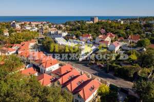 Продам дом 195м2 ул. Бабушкина 3 уровня, 5 комнат