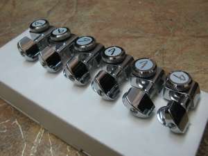 Продам замковые колки Fender
