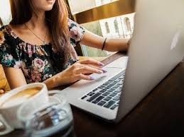 Рекламный специалист на дистанционную работу - объявление
