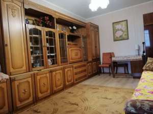 Срочно сдам уютную 2комн. кв. на Ревуцкого, 7а, м.Харьковская - объявление